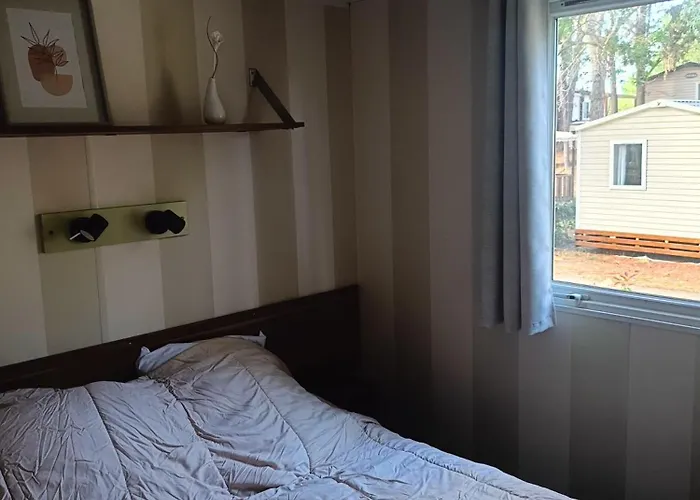 Mobil Climatise 3 - Parc Des 7 Fonts 阿格德