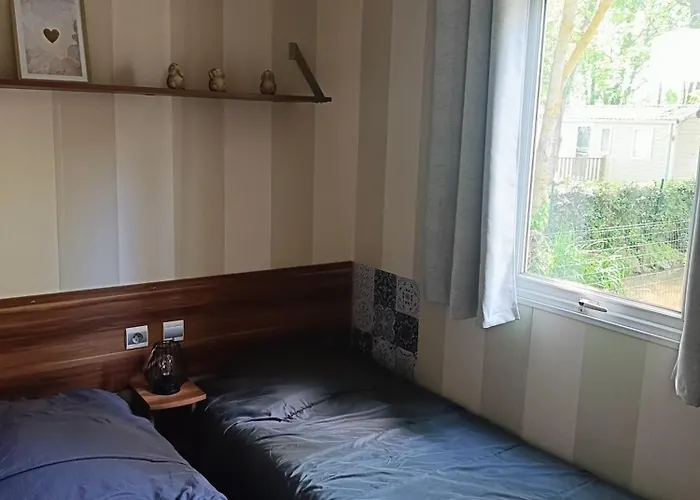 Mobil Climatise 3 - Parc Des 7 Fonts * 阿格德