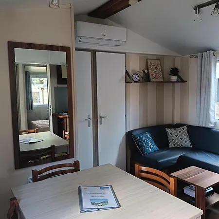 Кемпинг Mobil Climatise 3 - Parc Des 7 Fonts Агд