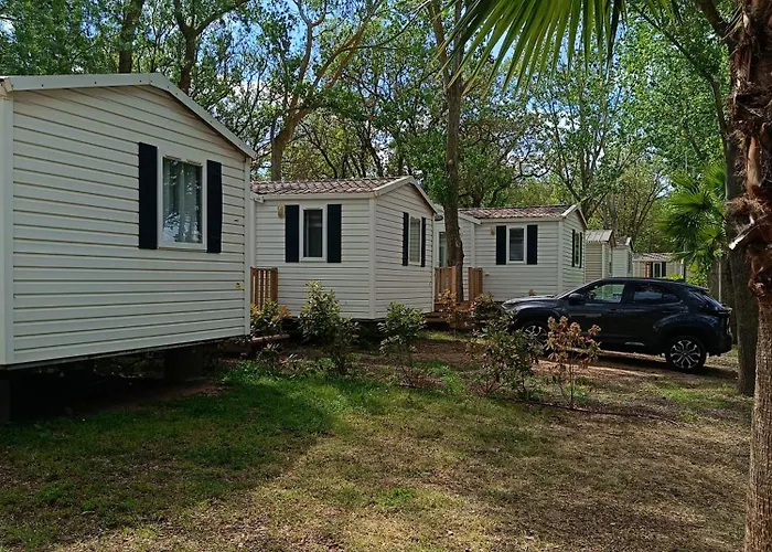 Mobil Climatise 3 - Parc Des 7 Fonts Campingplatz *